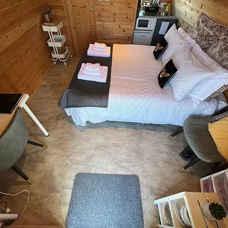 Luxury tent Earls View Pod Carna