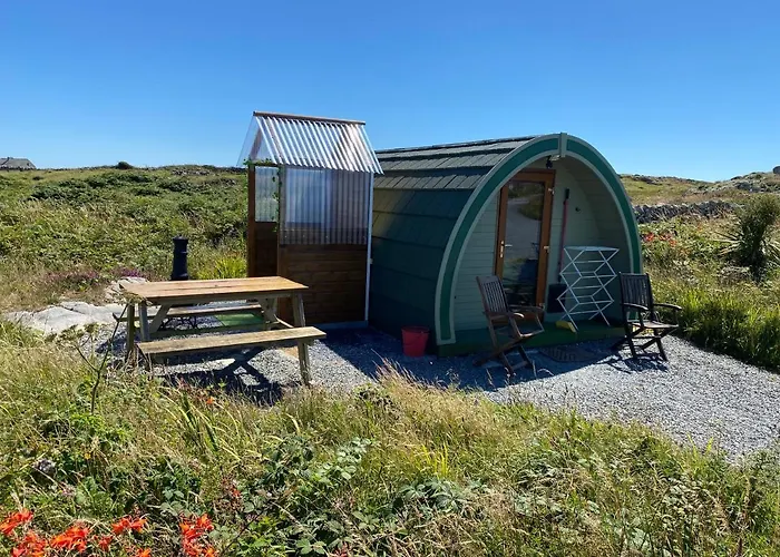 Earls View Pod Glamping Carna