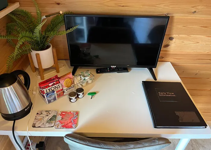 Glamping Earls View Pod *