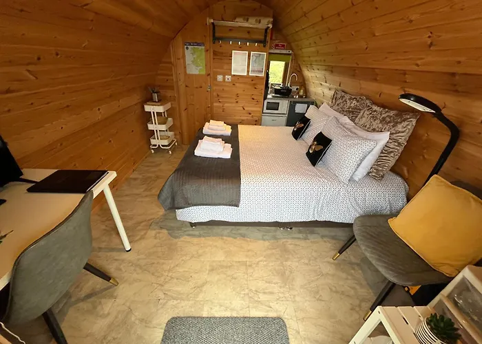 Earls View Pod Glamping