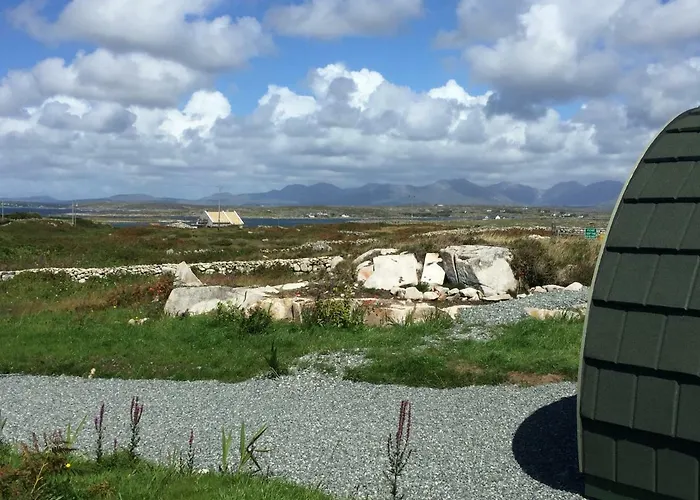 Earls View Pod Glamping Carna
